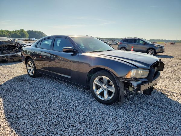 2014 DODGE CHARGER SE