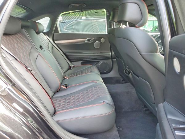 2023 GENESIS G80 2.5T Sport Prestige