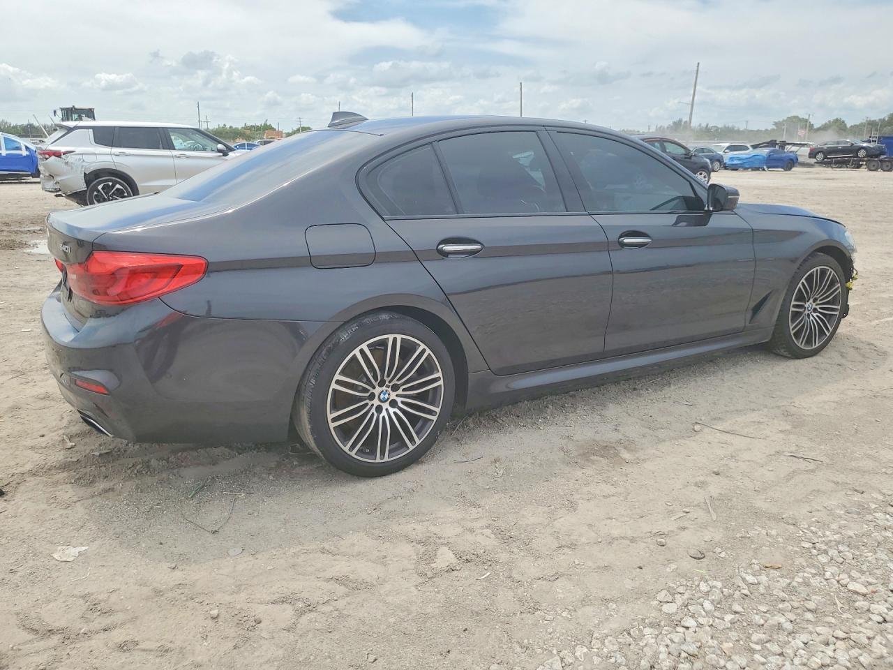 2018 BMW 540