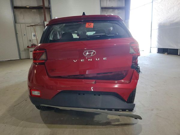 2022 HYUNDAI VENUE SEL & Limited
