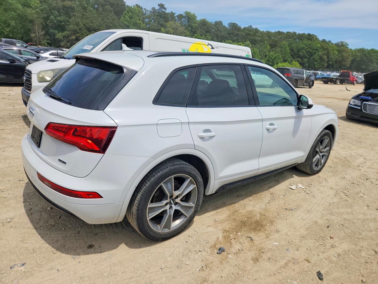2019 AUDI Q5 quattro Premium Plus