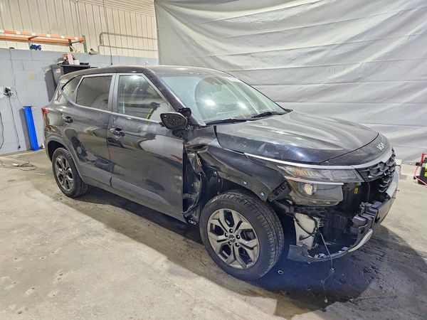 2024 KIA SELTOS LX