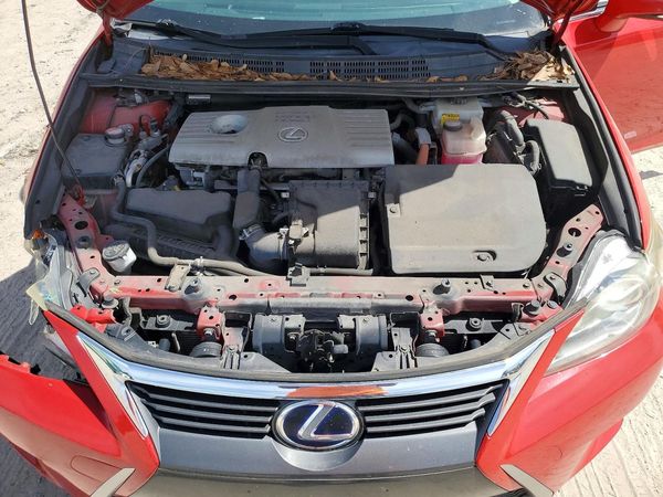 2015 LEXUS CT