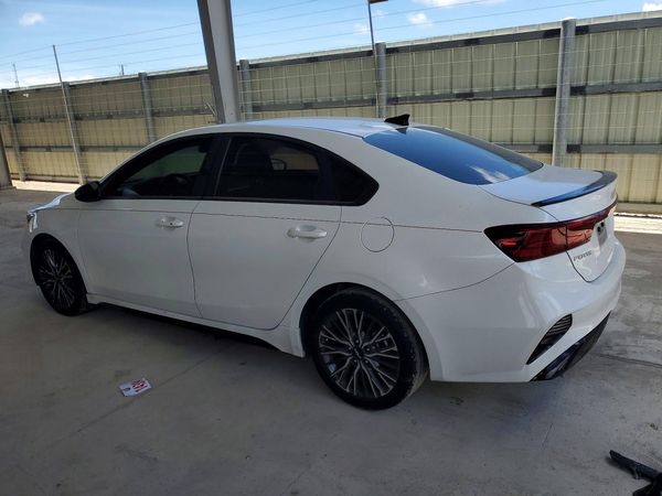 2024 KIA FORTE GT Line