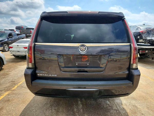 2015 CADILLAC ESCALADE ESV Premium