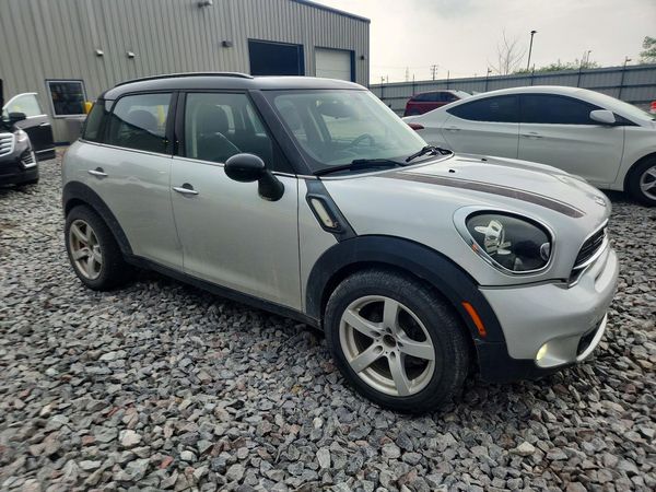 2016 MINI COOPER