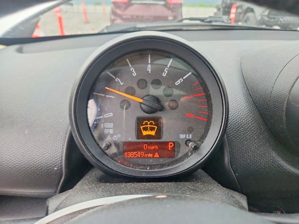 2016 MINI COOPER