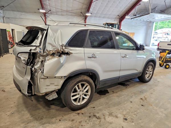 2014 KIA SORENTO Base/ LX