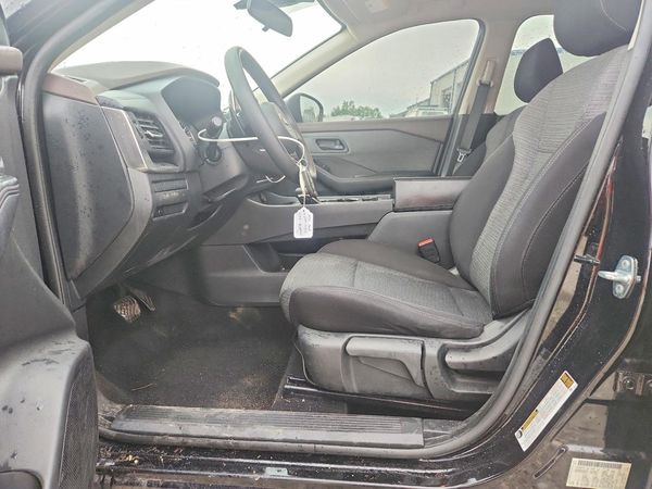 2021 NISSAN ROGUE S — DENT