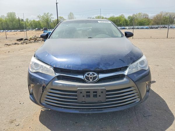 2017 TOYOTA CAMRY