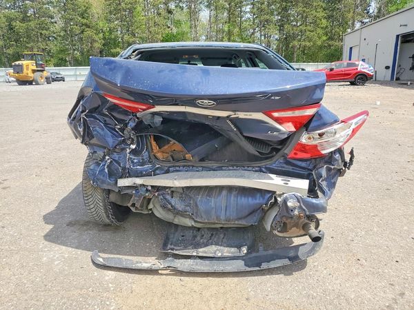 2017 TOYOTA CAMRY