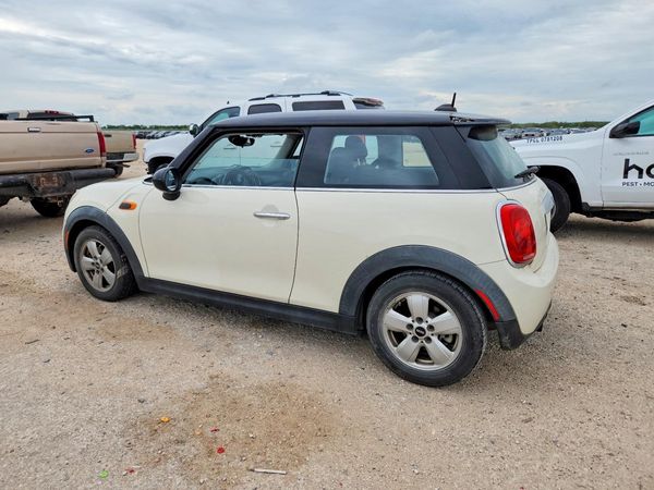 2015 MINI COOPER