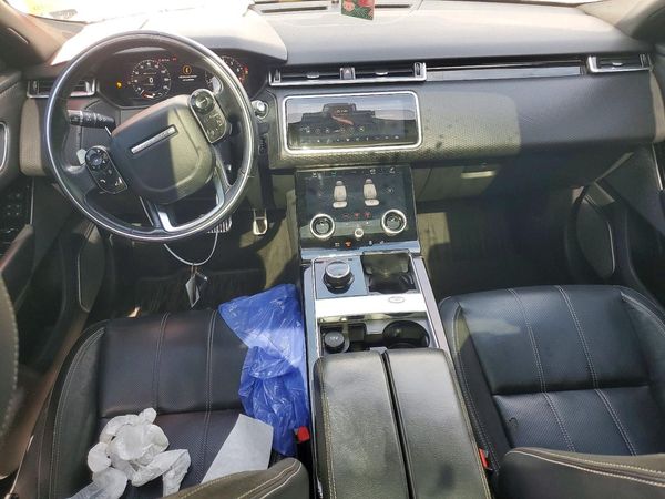 2018 LAND ROVER RANGE ROVER VELAR R-Dynamic SE