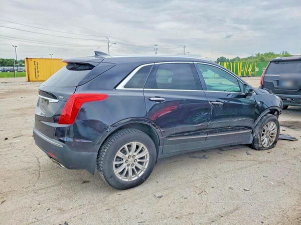 2018 CADILLAC XT5