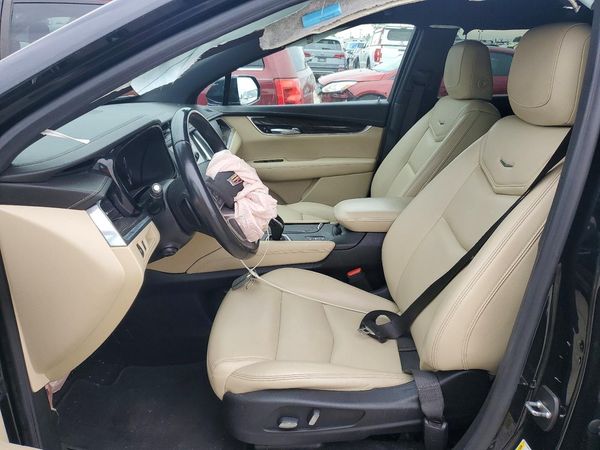2018 CADILLAC XT5