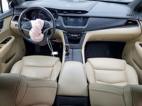 2018 CADILLAC XT5