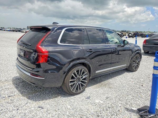 2025 VOLVO XC90 Ultra