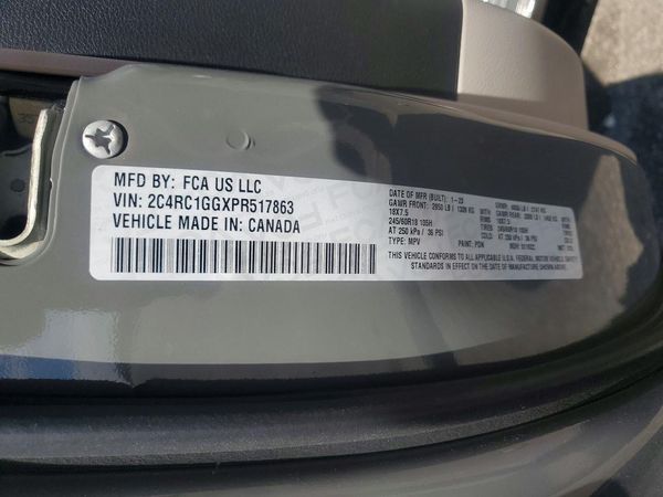 2023 CHRYSLER PACIFICA Limited