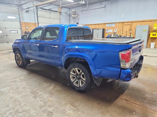 2017 TOYOTA TACOMA Limited