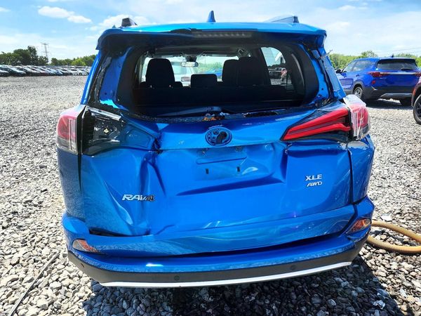 2016 TOYOTA RAV4 XLE (M Grade)