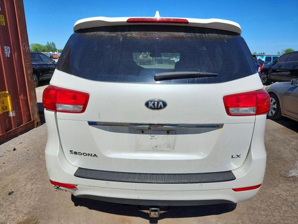 2017 KIA SEDONA LX