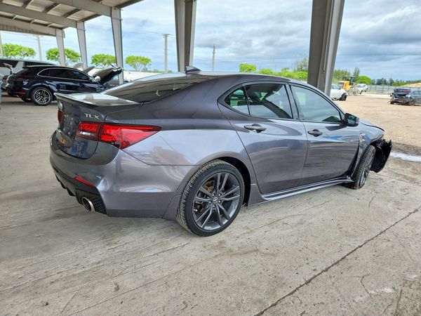 2019 ACURA TLX