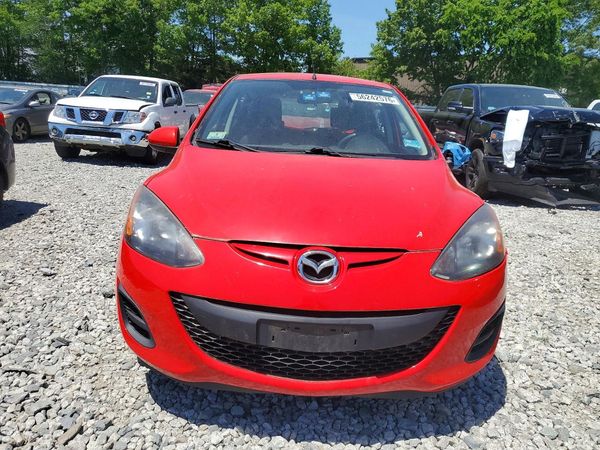 2014 MAZDA MAZDA2