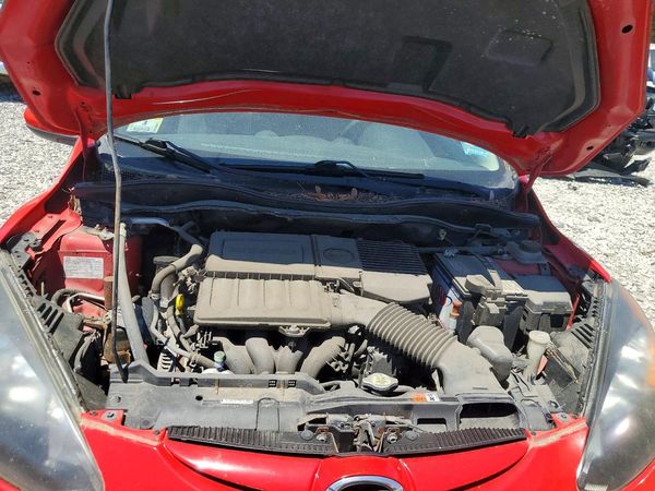 2014 MAZDA MAZDA2