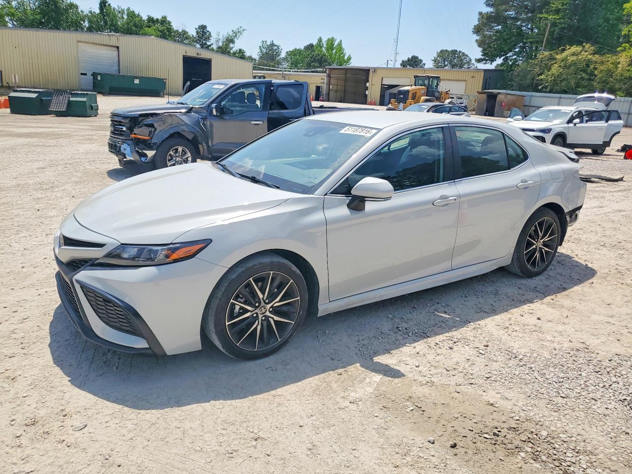 2023 TOYOTA CAMRY