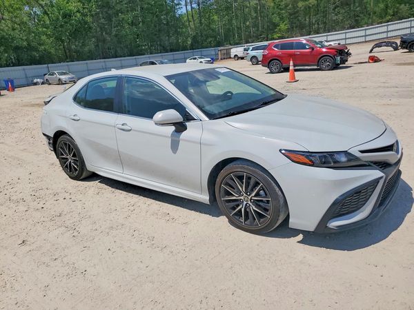 2023 TOYOTA CAMRY