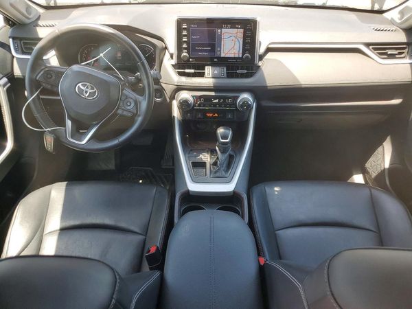 2020 TOYOTA RAV4