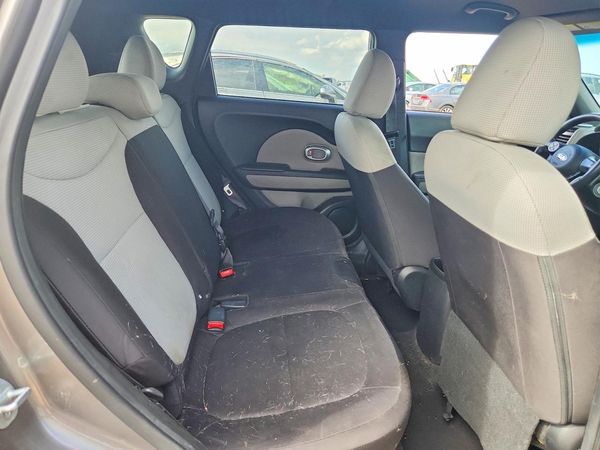 2015 KIA SOUL GL(Middle-low grade)