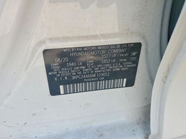 2021 HYUNDAI ACCENT SE & SEL