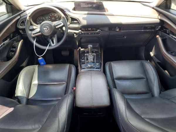 2022 MAZDA CX-30 Premium Package
