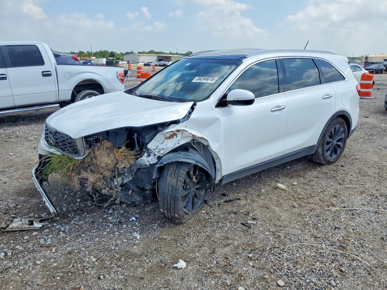 2020 KIA SORENTO