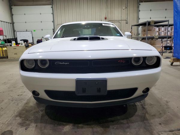 2016 DODGE CHALLENGER
