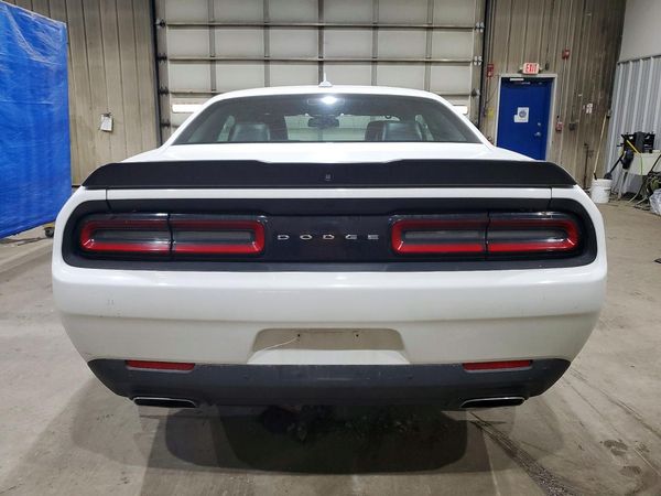2016 DODGE CHALLENGER