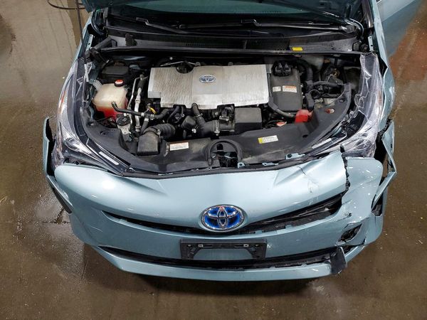 2016 TOYOTA PRIUS One/Two