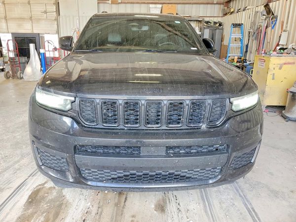 2024 JEEP GRAND CHEROKEE L LAREDO 4X2