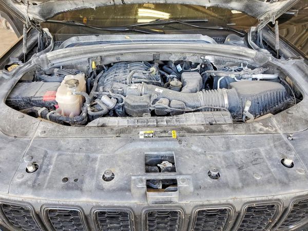 2024 JEEP GRAND CHEROKEE L LAREDO 4X2