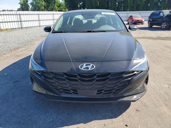 2022 HYUNDAI ELANTRA SEL w/Convenience Pkg