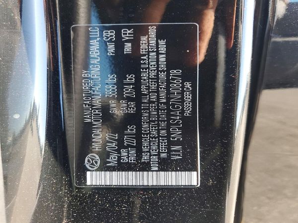 2022 HYUNDAI ELANTRA SEL w/Convenience Pkg