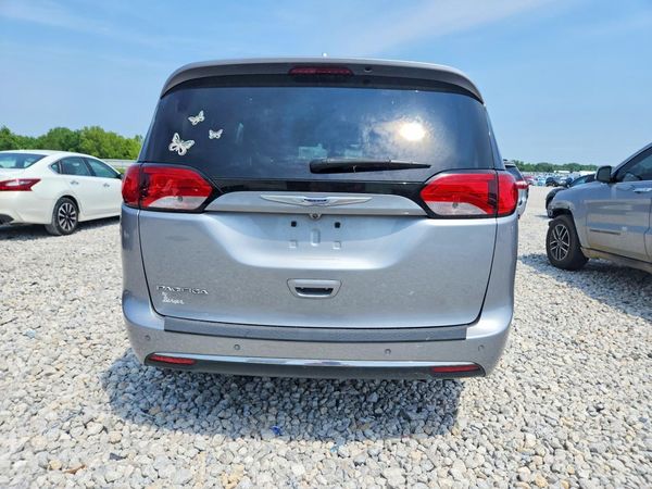 2019 CHRYSLER PACIFICA