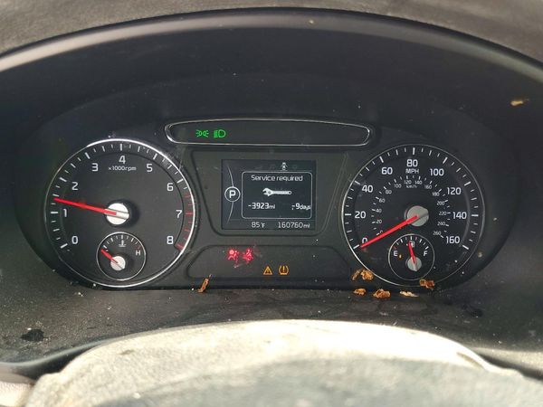 2018 KIA SORENTO L, LX