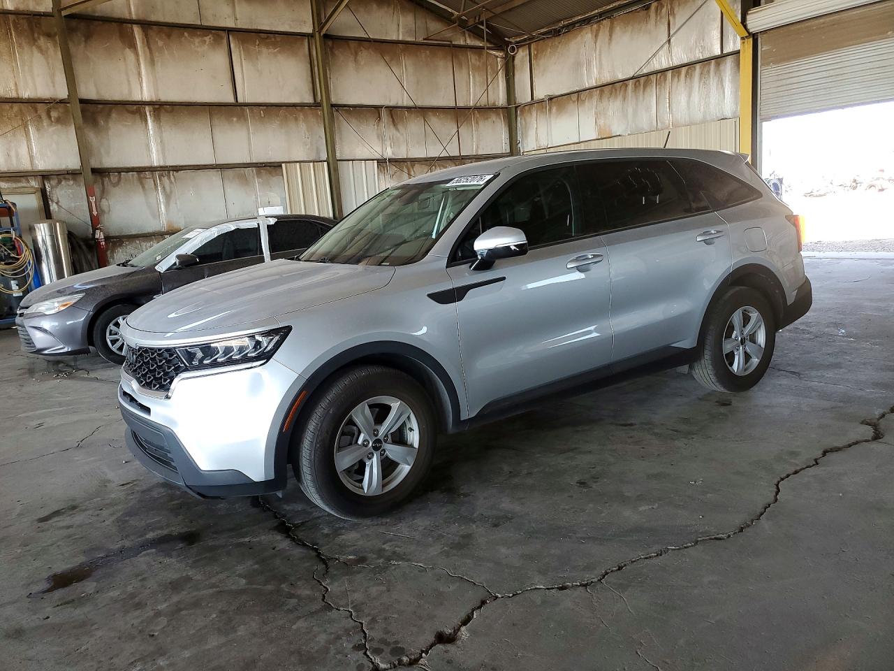 2022 KIA SORENTO LX