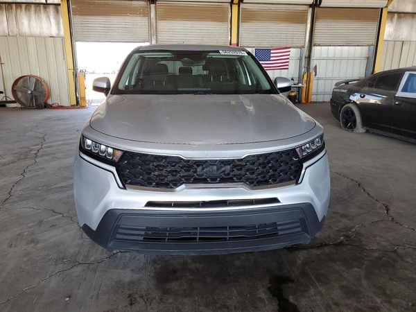2022 KIA SORENTO LX