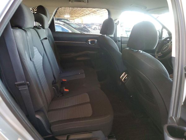 2022 KIA SORENTO LX