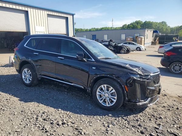 2024 CADILLAC XT6 Luxury