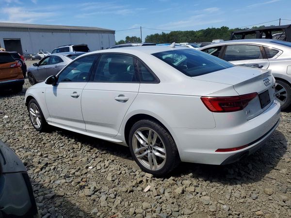 2017 AUDI A4 quattro Premium