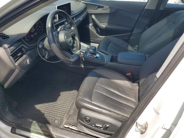 2017 AUDI A4 quattro Premium
